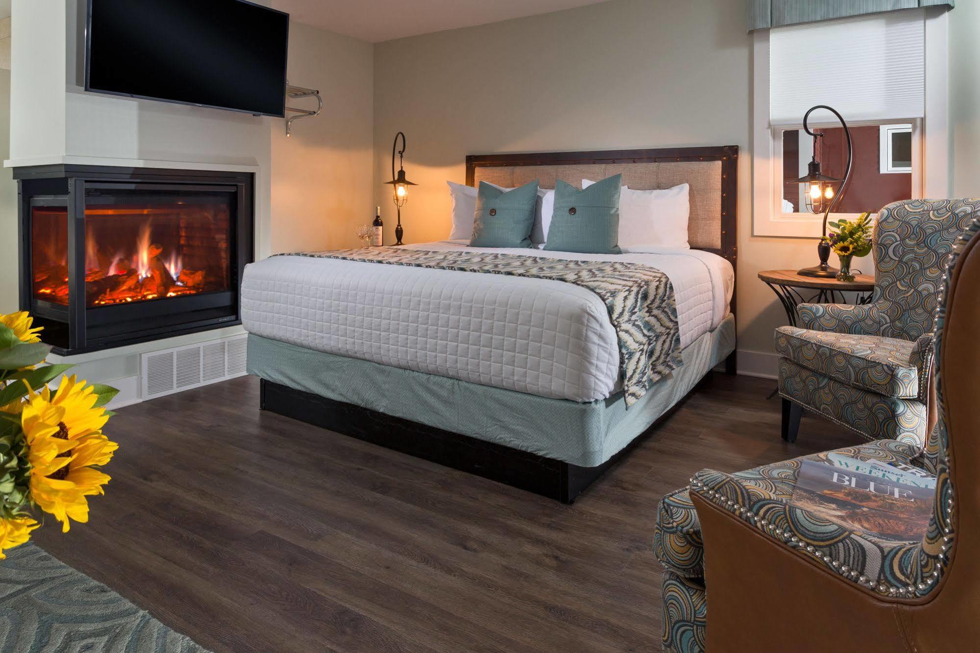 The Hotel Saugatuck - Adults Only Екстериор снимка