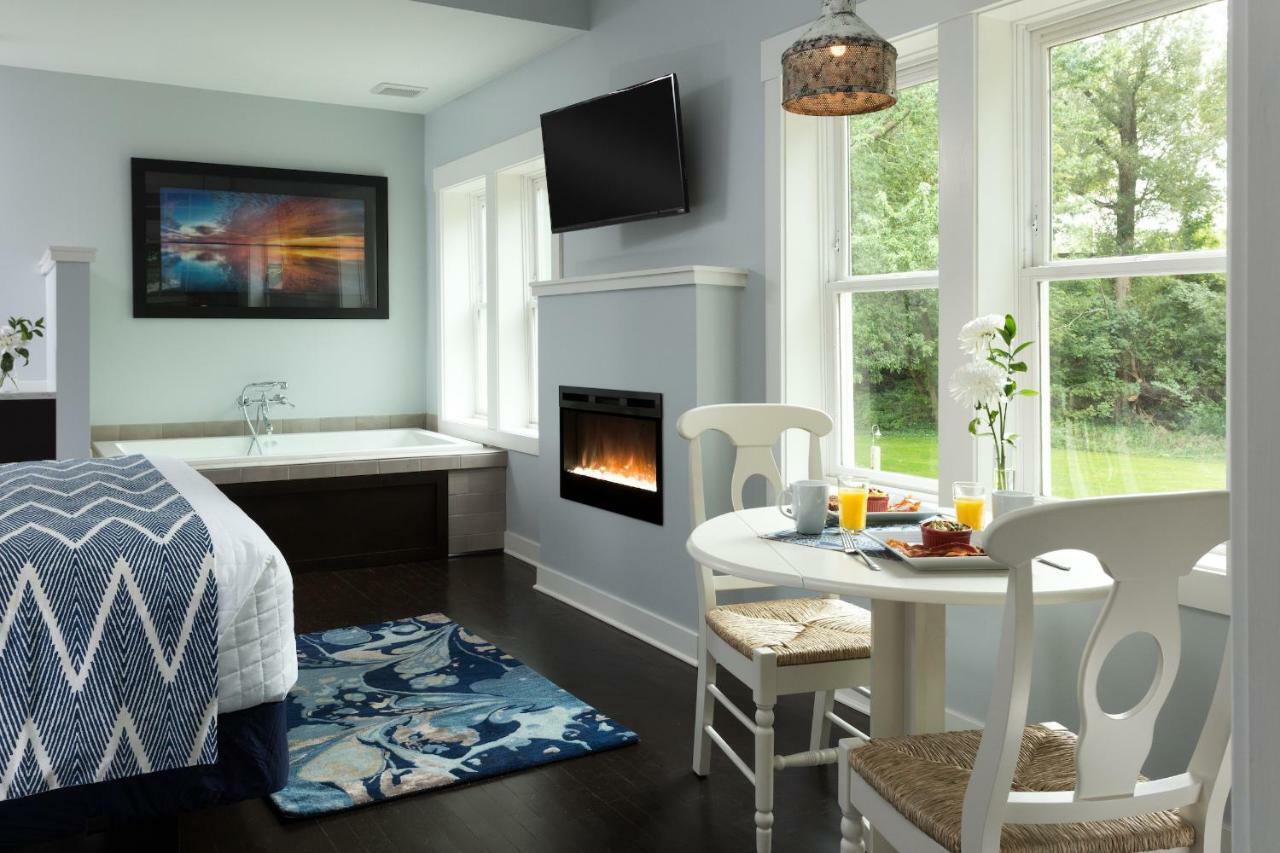 The Hotel Saugatuck - Adults Only Екстериор снимка